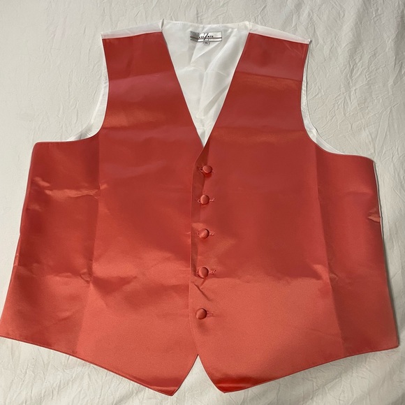 Terra cotta full back vest - Picture 1 of 2